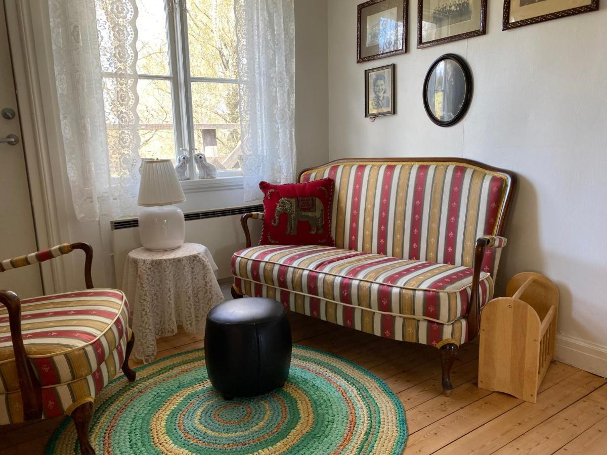 Bjoersjoeas Vildmark - Room In The Main House Olofstorp Bagian luar foto