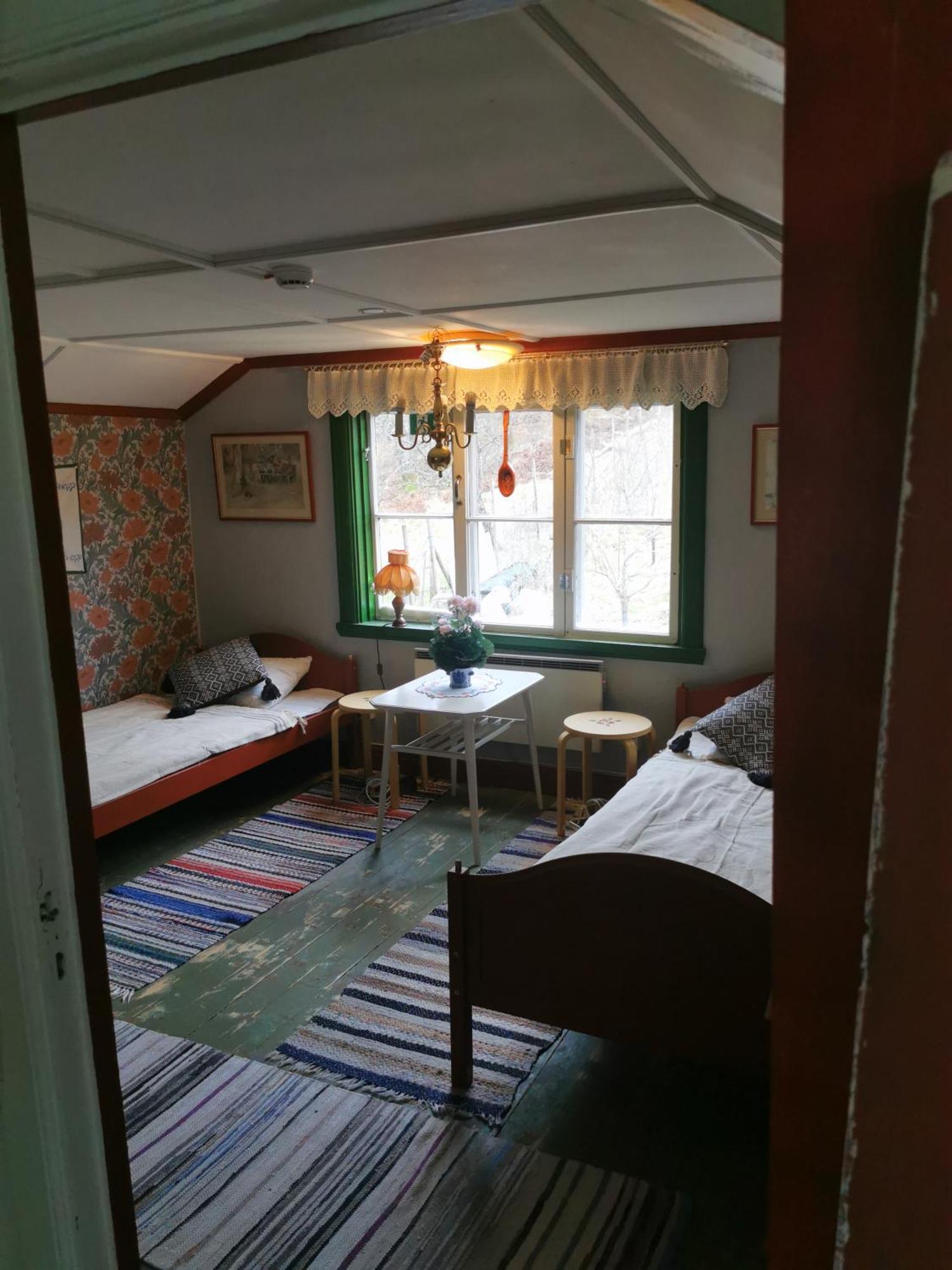 Bjoersjoeas Vildmark - Room In The Main House Olofstorp Bagian luar foto